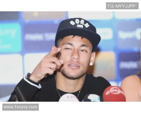 揭秘足球明星马儿的真实身份与传奇故事