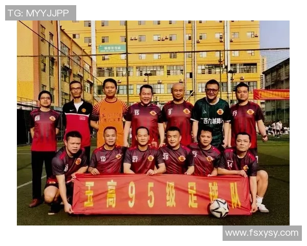 曾经辉煌的绿茵传奇吸毒风波后的足球明星人生反思与重生